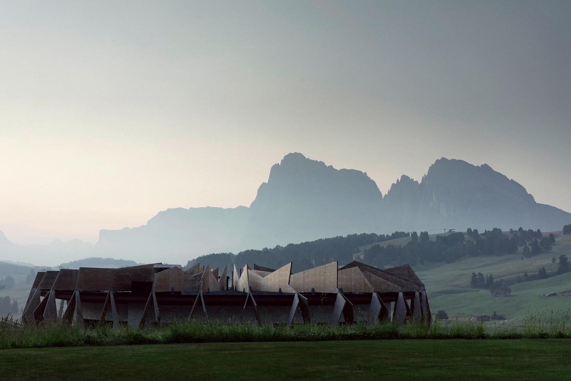 Alpina Dolomites