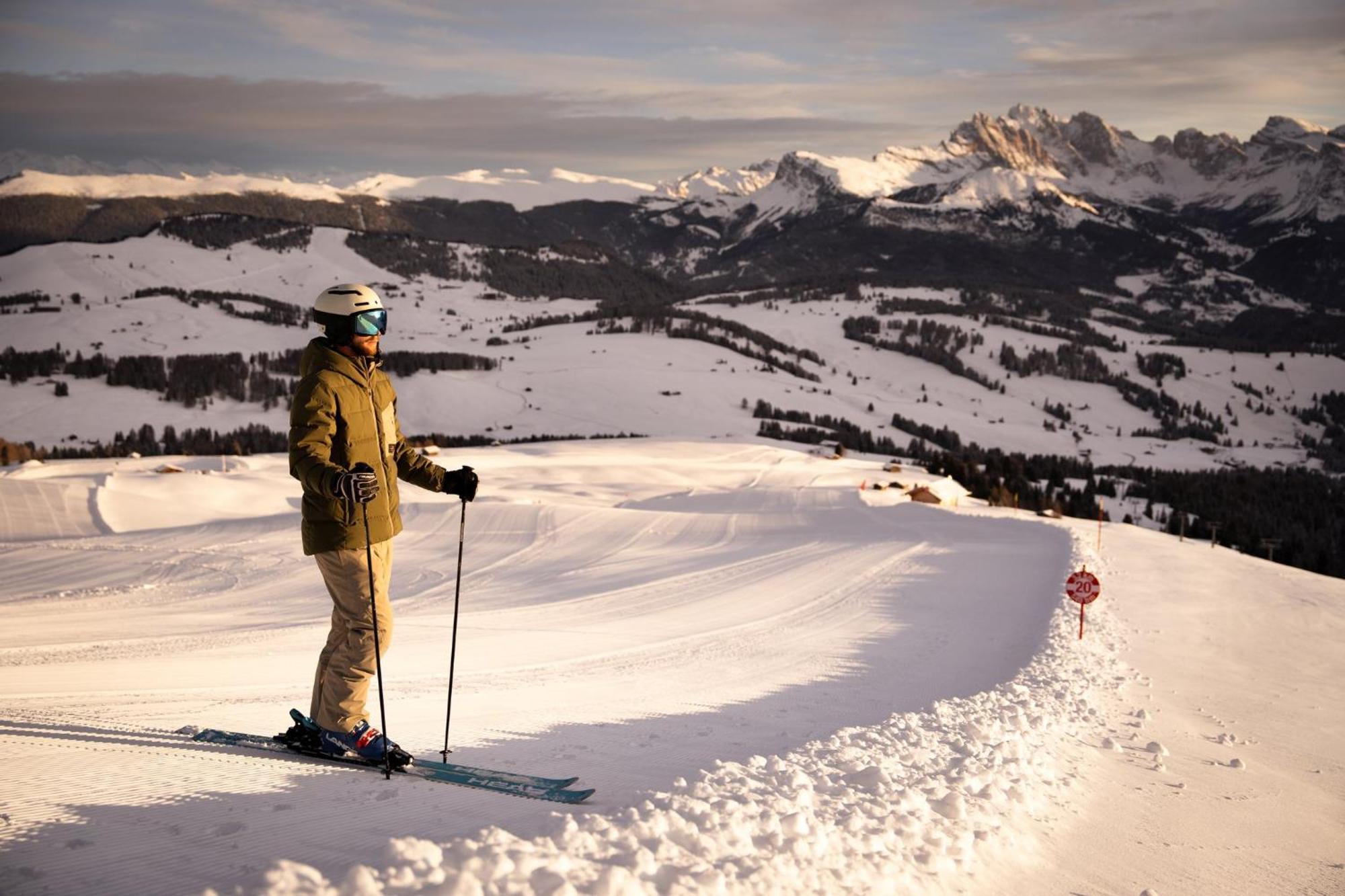 Hotel Alpina Dolomites 5*